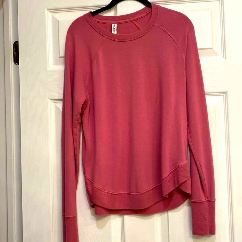 Athleta Top size Medium Sweatshirt